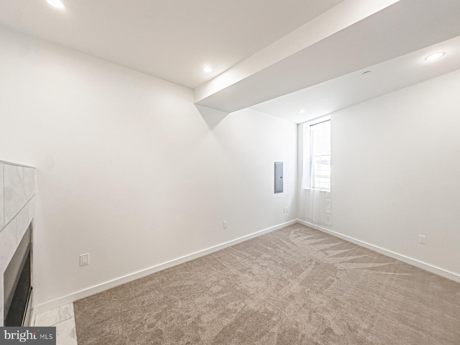 1606 North 4th Street Philadelphia, PA 19122 - Photo 24 of 82 Bright and airy blank canvas for creativity.