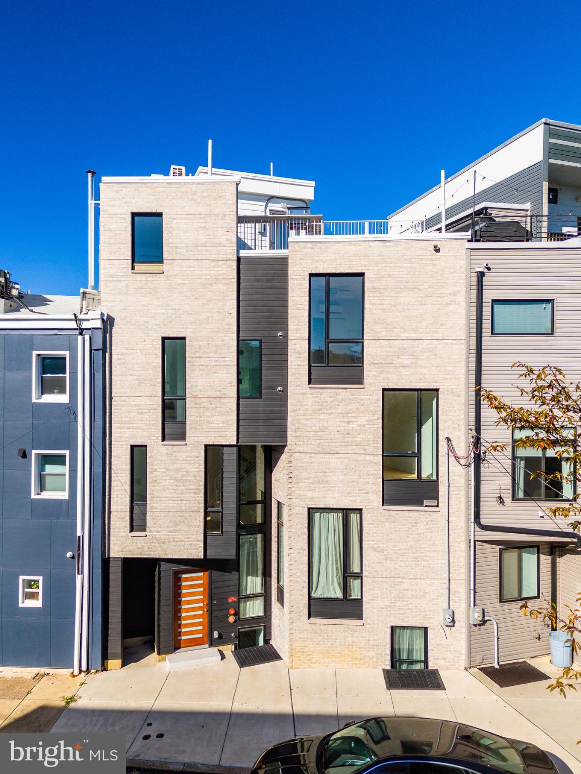 1606 North 4th Street Philadelphia, PA 19122 - Photo 5 of 82 Modern architectural gem in vibrant neighborhood.