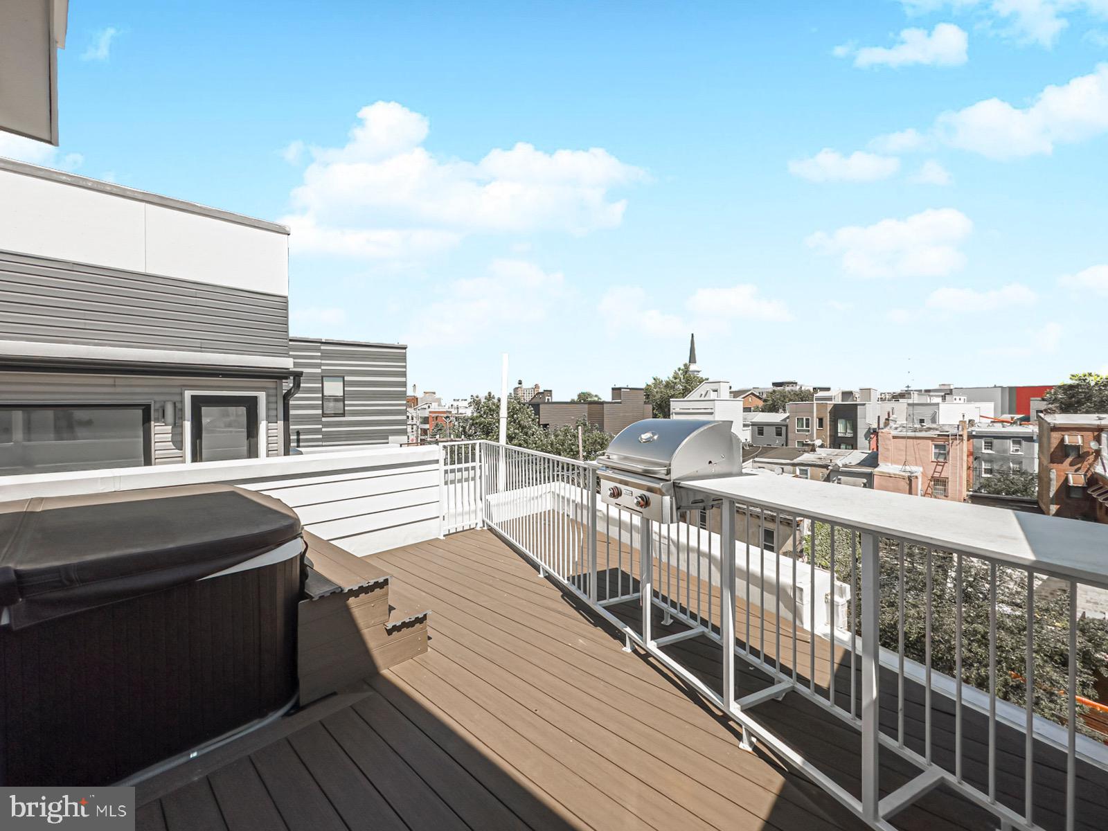 1606 North 4th Street Philadelphia, PA 19122 - Photo 81 of 82 Spacious rooftop retreat with city views.