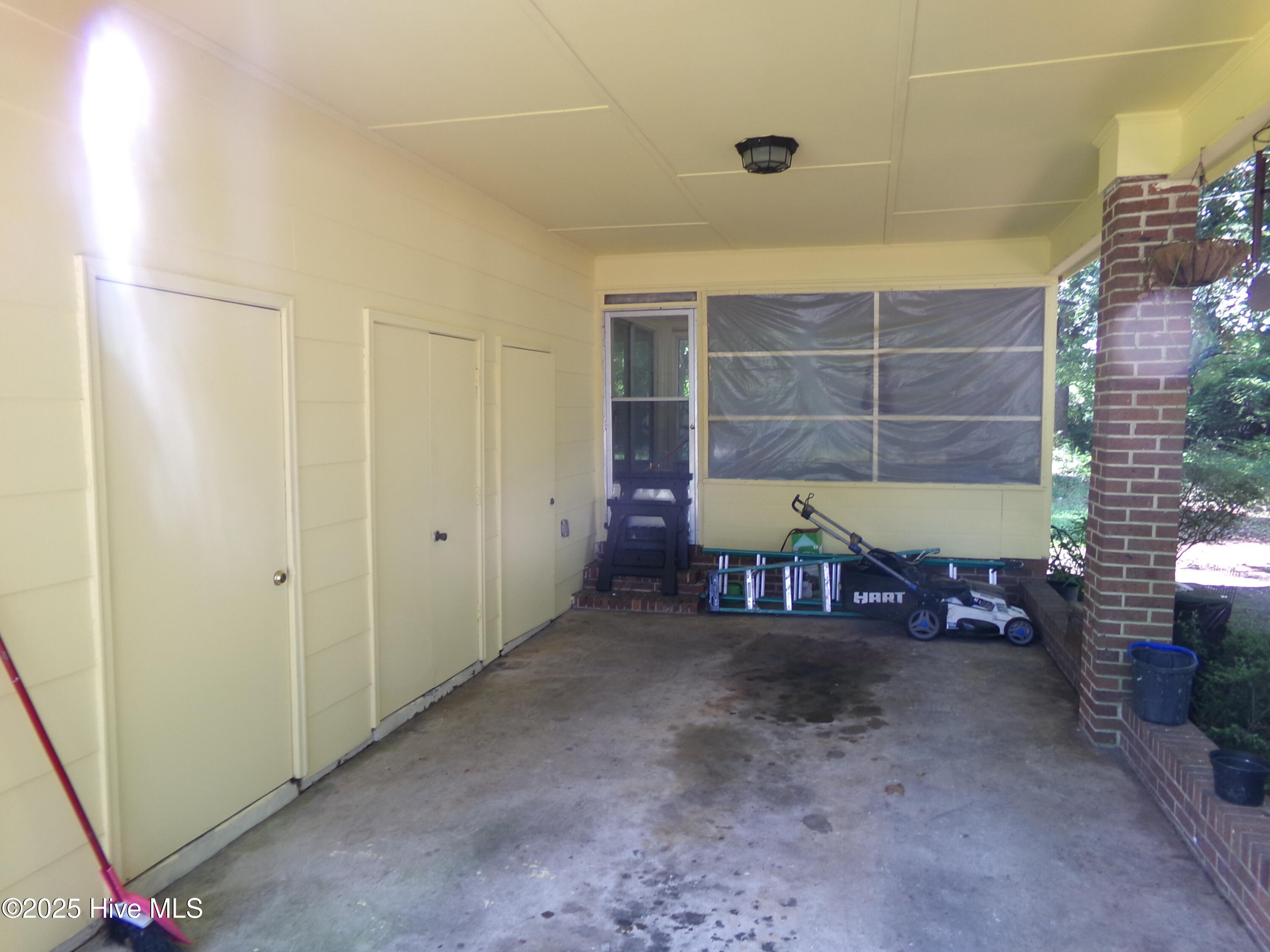 301 McGirts Bridge Road Laurinburg, NC 28352 - Photo 12 of 19 139_0862
