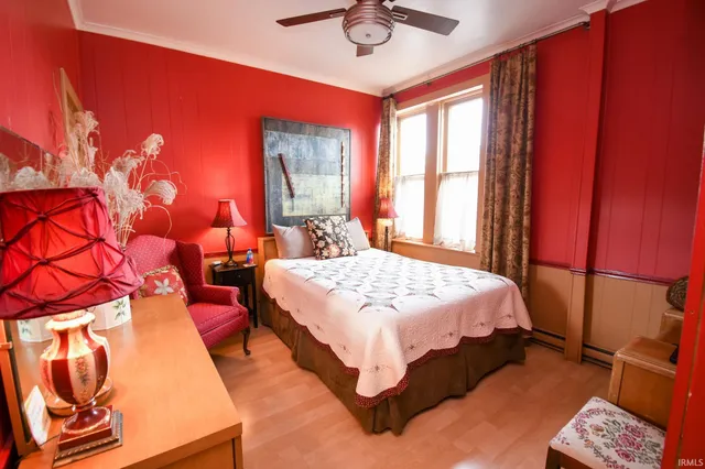 $990,000 | 533 West Washington Boulevard, Fort Wayne, IN 46802