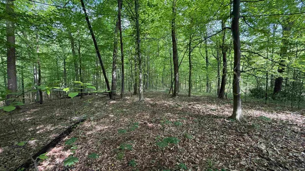 $244,900 | 3 Fiscus Cemetery Road, Coal City, IN 47427