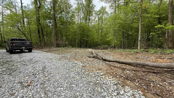 $244,900 | 3 Fiscus Cemetery Road, Coal City, IN 47427