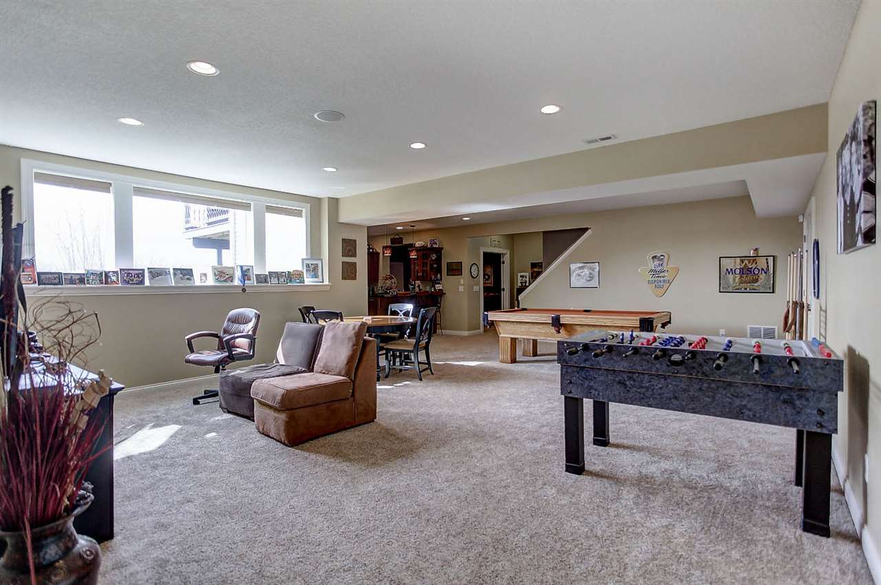 18609 Tonkel Road Auburn, IN 46706 - Photo 28 of 36 Gallery Image 28
