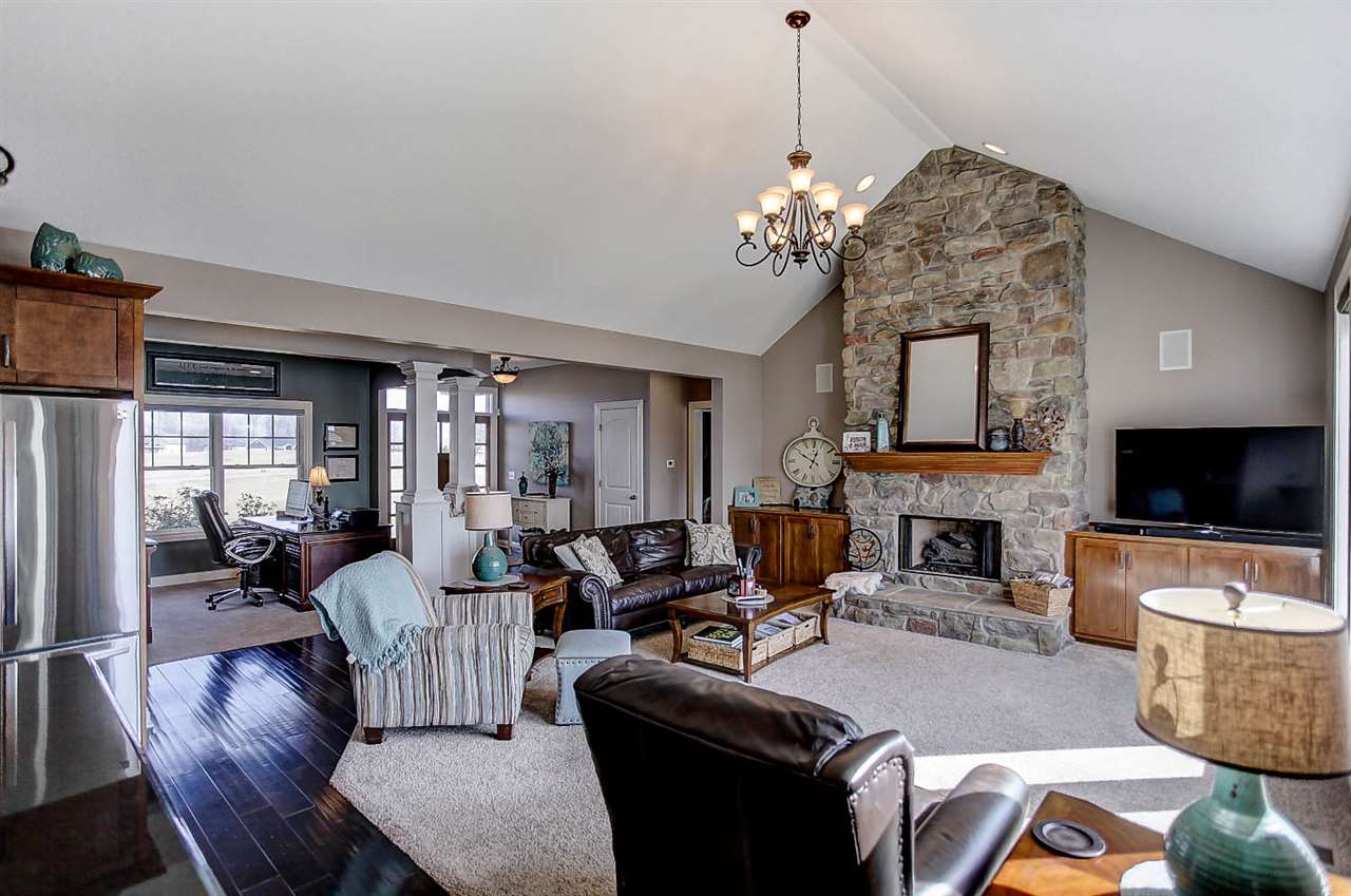 18609 Tonkel Road Auburn, IN 46706 - Photo 6 of 36 Gallery Image 6