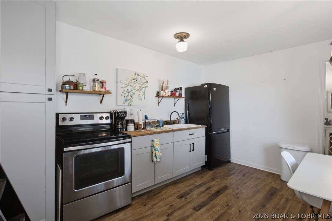 4369 Lower Prairie Hollow Road Roach, MO 65787 - Photo 8 of 30 Gallery Image 8