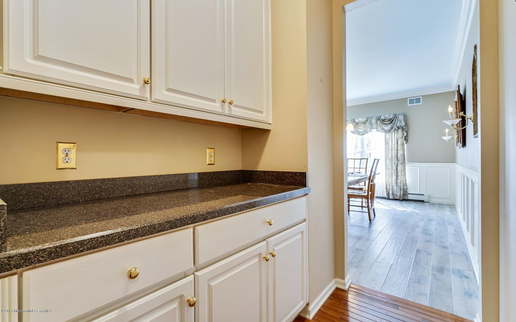 108 Savannah Road Jackson, NJ 08527 - Photo 21 of 68 21