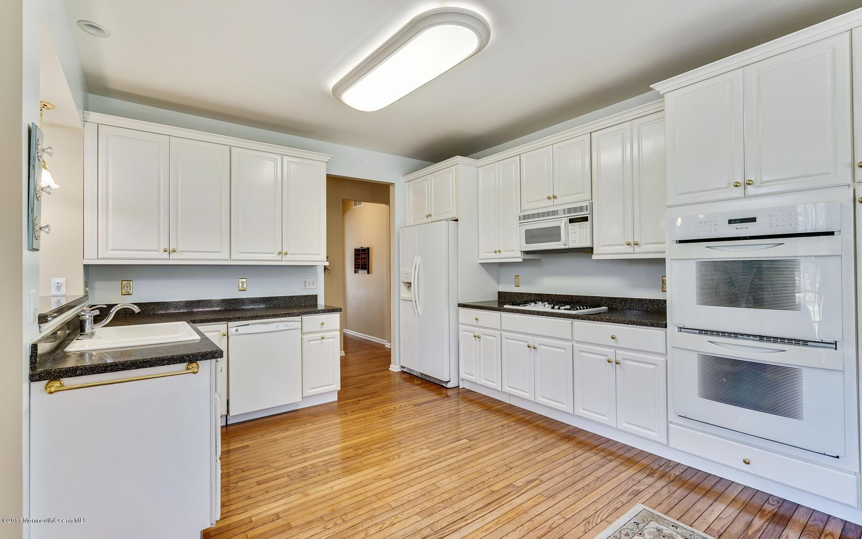 108 Savannah Road Jackson, NJ 08527 - Photo 30 of 68 30