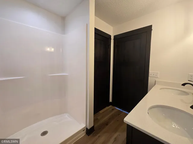 $359,900 | 630 Cedar Ridge Avenue, Le Center, MN 56057