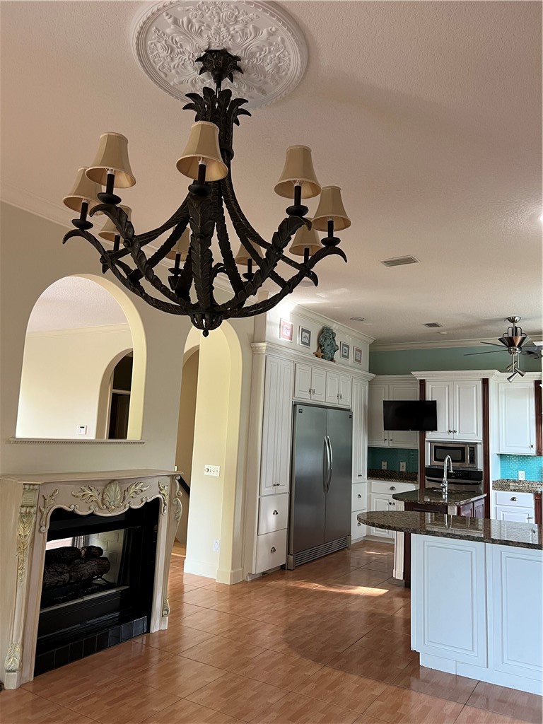 133 Yellow Blf Lane Brunswick, GA 31520 - Photo 6 of 35 2nd floor diningroom