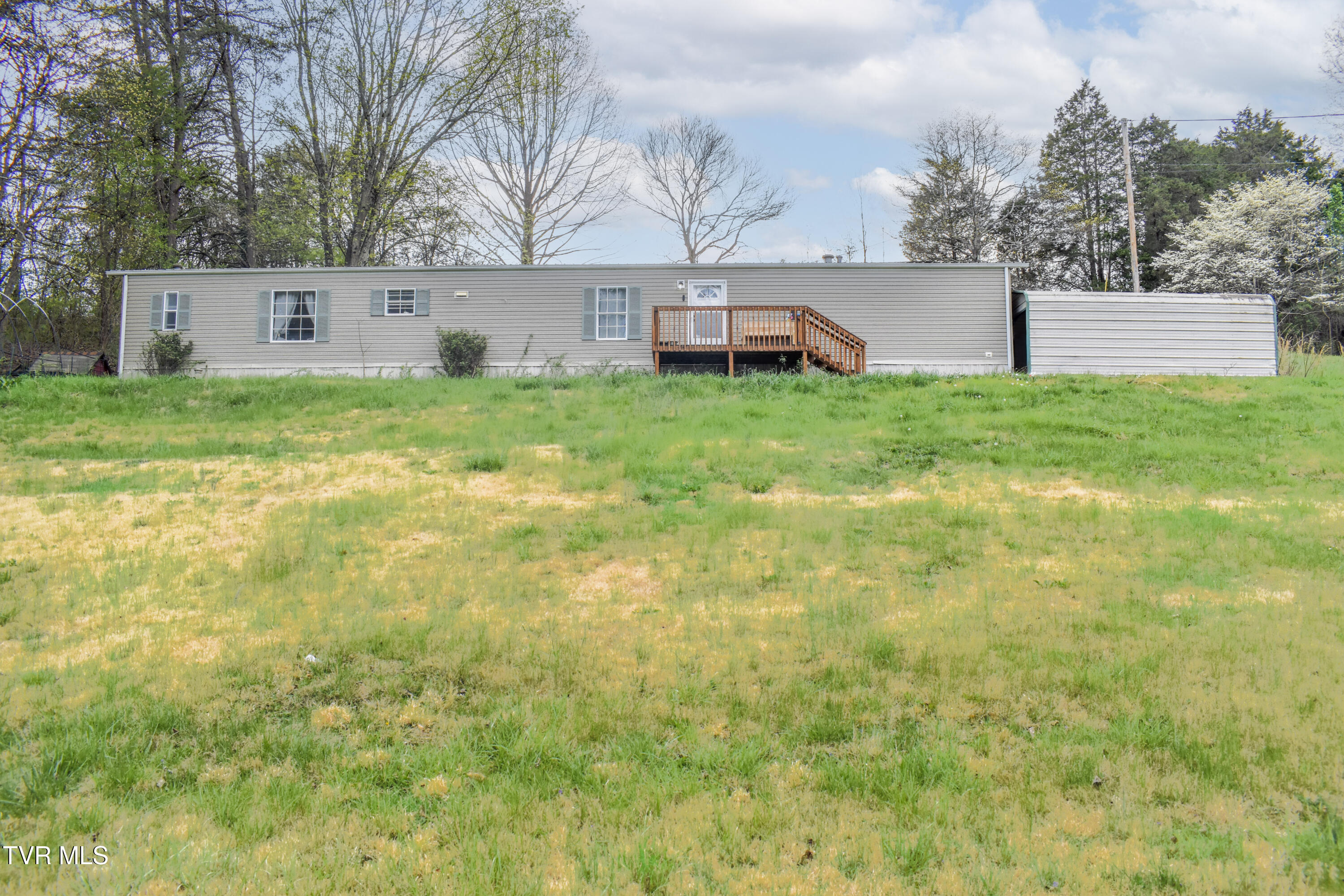 257 Hickory Hills Road Church Hill, TN 37642 - Photo 1 of 35 DSC_0522-HDR-Edit