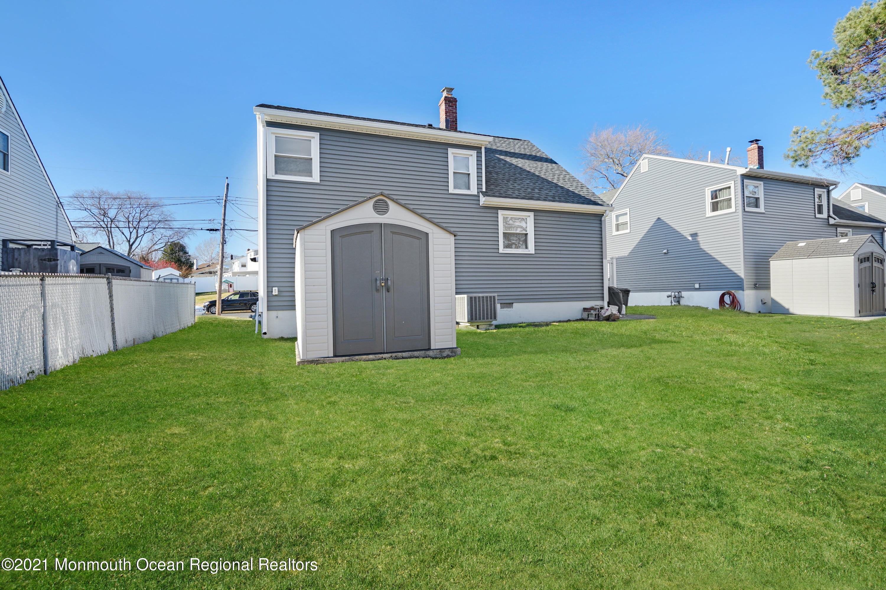 88 Ridge Terrace Neptune City, NJ 07753 - Photo 23 of 23 033_dsc05698_grass