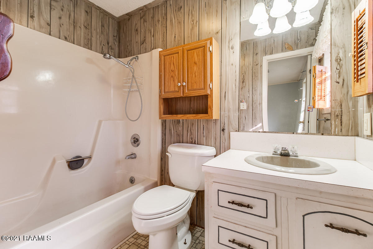 324 Tony Road Church Point, LA 70525 - Photo 14 of 15 324 Tony Road Bathroom 1