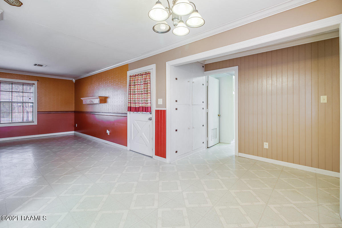 324 Tony Road Church Point, LA 70525 - Photo 8 of 15 324 Tony Road Living Room and Dining