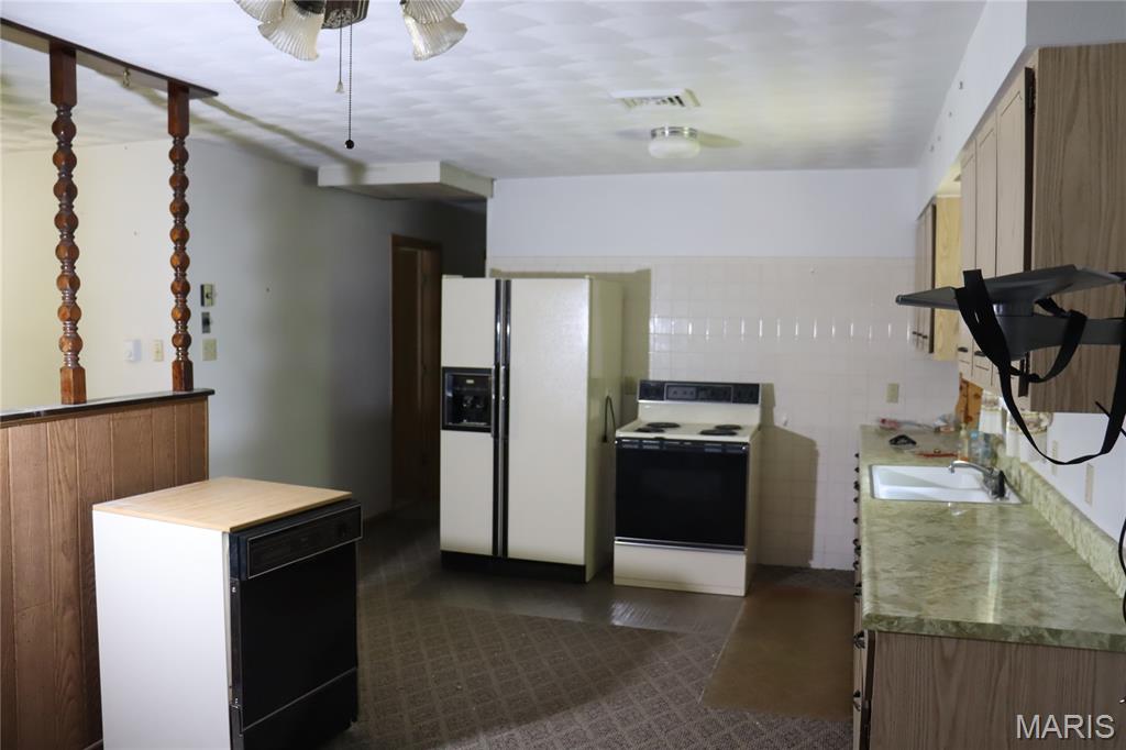 4219 Old State Road De Soto, MO 63020 - Photo 5 of 17