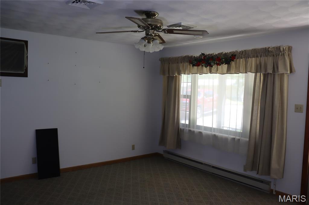 4219 Old State Road De Soto, MO 63020 - Photo 7 of 17