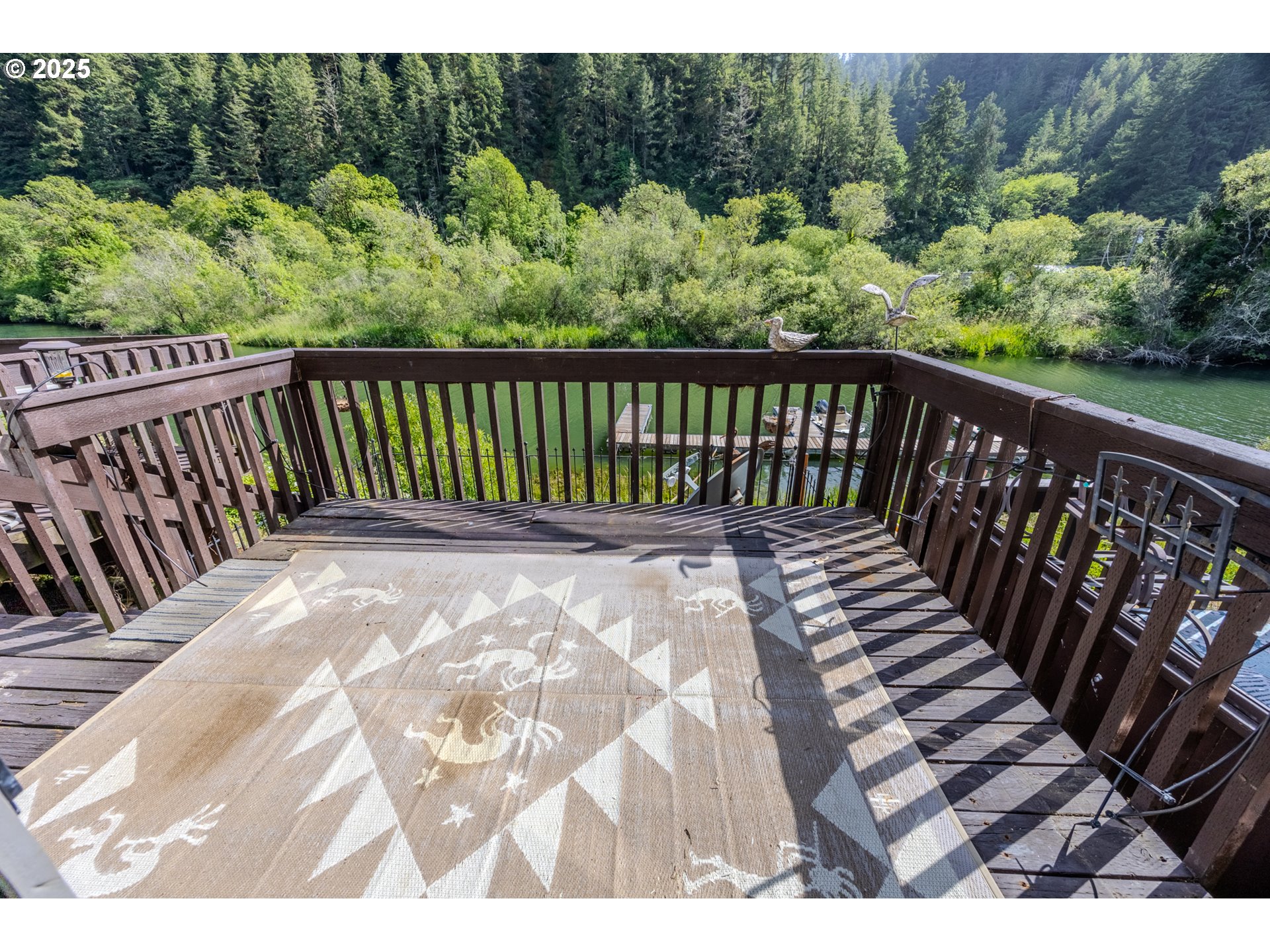43605 Highway 38, Unit 41 Reedsport, OR 97467 - Photo 23 of 37 Deck