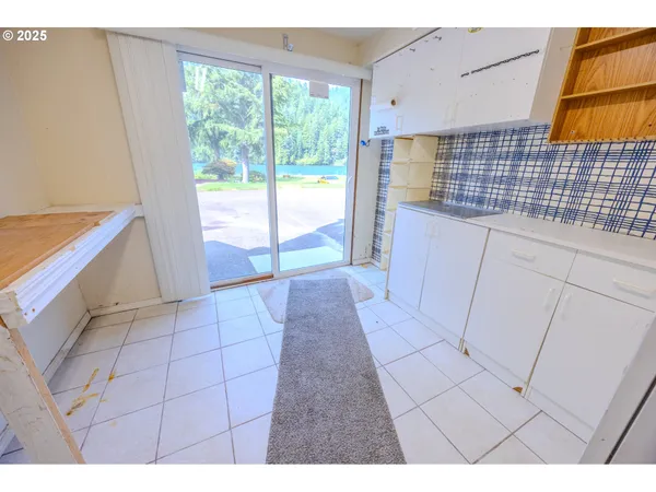 $245,000 | 43605 Highway 38, Unit 41, Reedsport, OR 97467