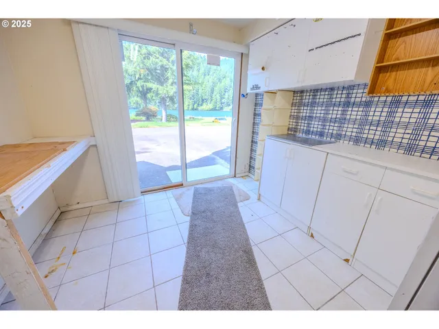 $249,000 | 43605 Highway 38, Unit 41, Reedsport, OR 97467