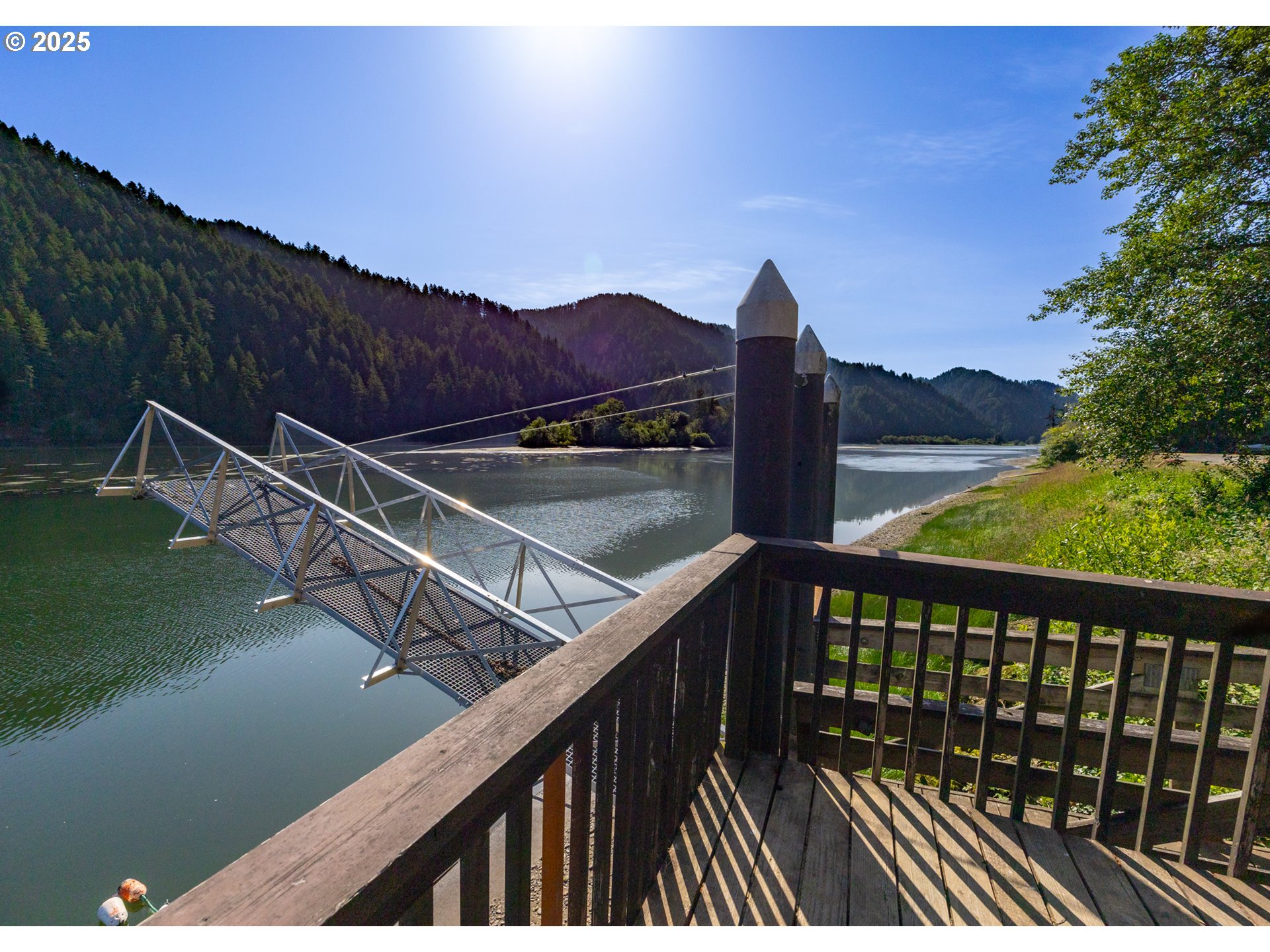 43605 Highway 38, Unit 41 Reedsport, OR 97467 - Photo 36 of 37 River Access