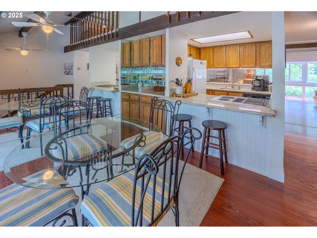 $249,000 | 43605 Highway 38, Unit 41, Reedsport, OR 97467