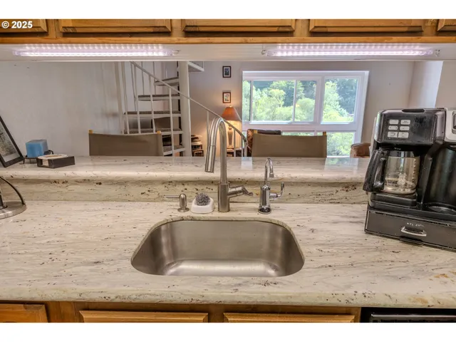 $249,000 | 43605 Highway 38, Unit 41, Reedsport, OR 97467