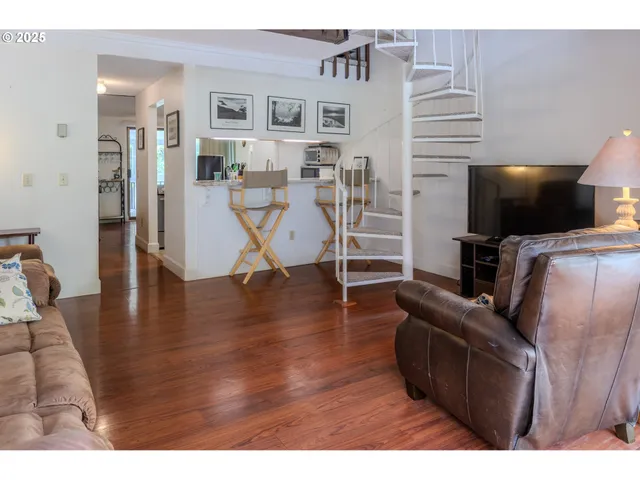 $249,000 | 43605 Highway 38, Unit 41, Reedsport, OR 97467