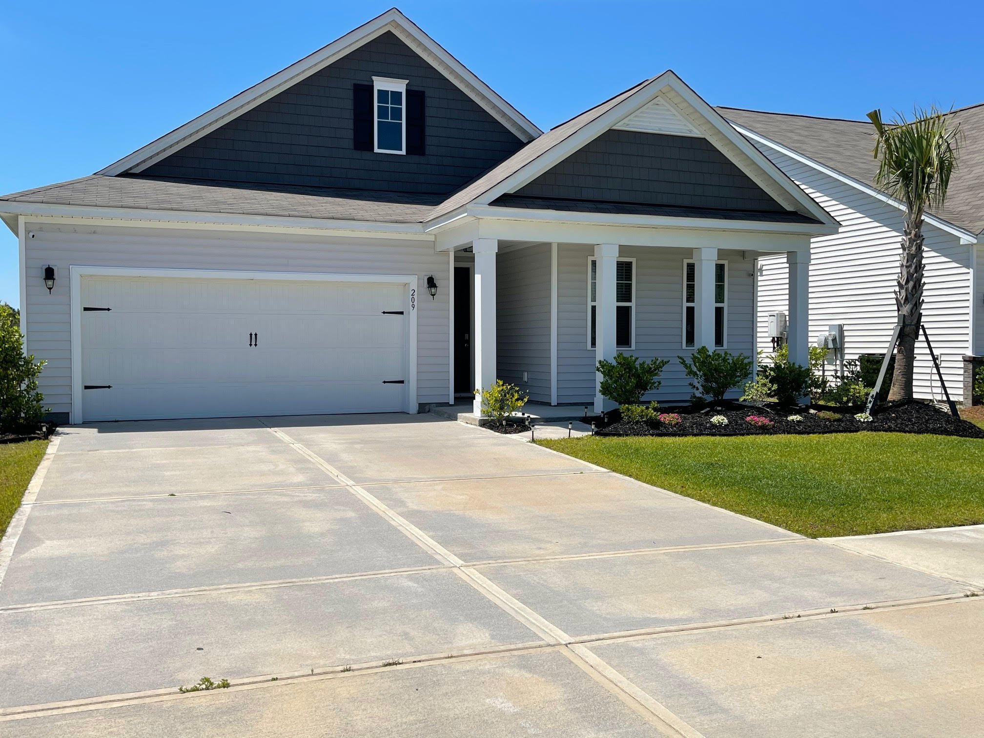 209 Rhodes Court Summerville, SC 29486 - Photo 1 of 15 front
