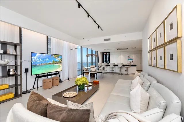 $7,350,000 | 1000 Biscayne Boulevard, Unit 3502, Miami, FL 33132