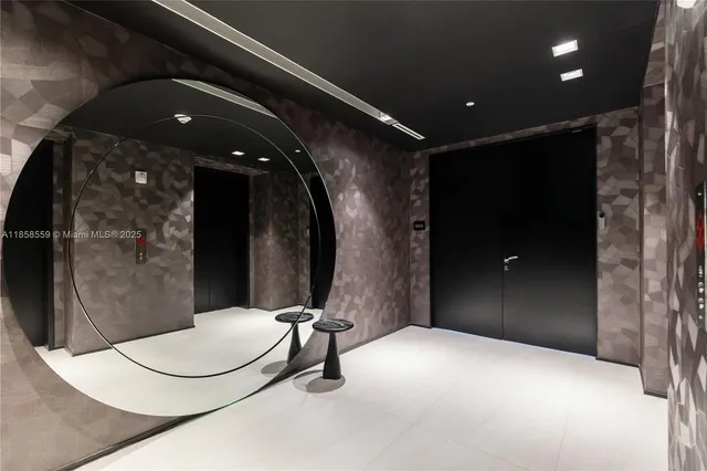 $7,350,000 | 1000 Biscayne Boulevard, Unit 3502, Miami, FL 33132