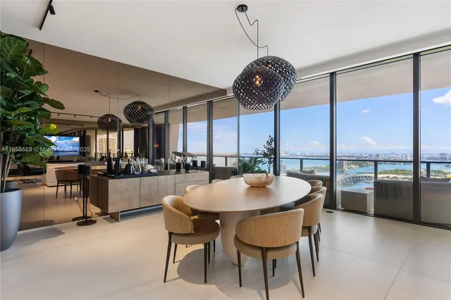 $7,350,000 | 1000 Biscayne Boulevard, Unit 3502, Miami, FL 33132