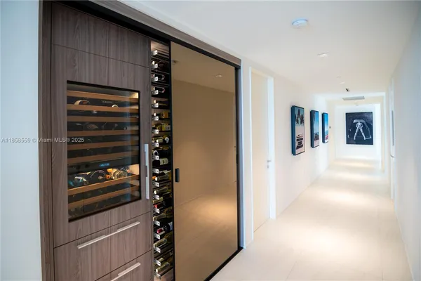 $6,995,000 | 1000 Biscayne Boulevard, Unit 3502, Miami, FL 33132