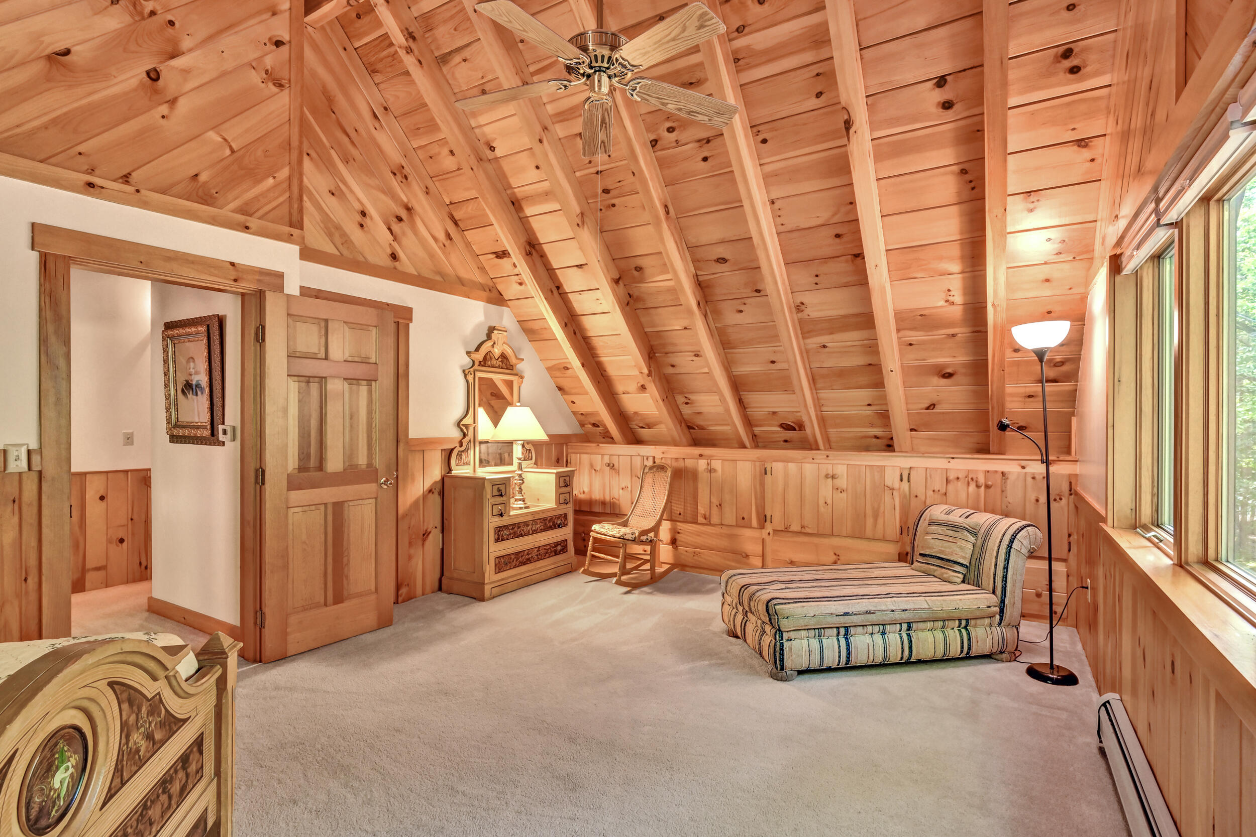 195 Old Quarry Road Farmington, ME 04938 - Photo 22 of 46 guest room