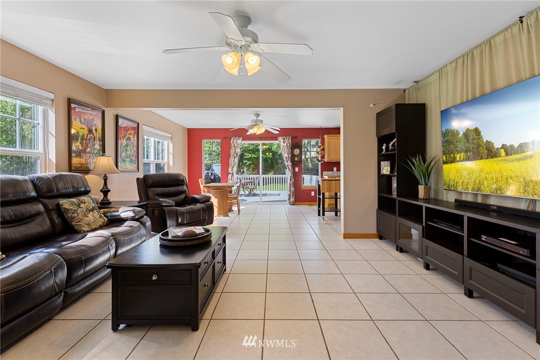 1109 Digby Road Mount Vernon, WA 98274 - Photo 10 of 40 Gallery Image 10