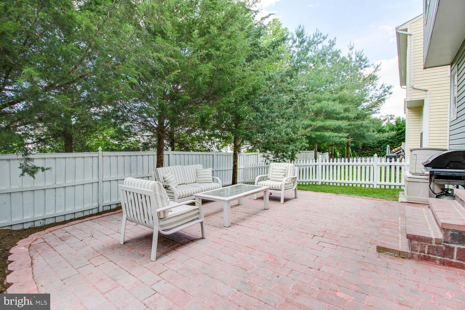 21516 Inman Park Place Ashburn, VA 20147 - Photo 21 of 22 Great patio for entertaining