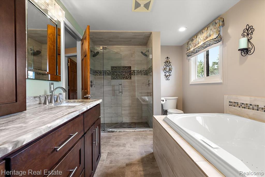 393 Coldiron Drive Rochester Hills, MI 48307 - Photo 21 of 51