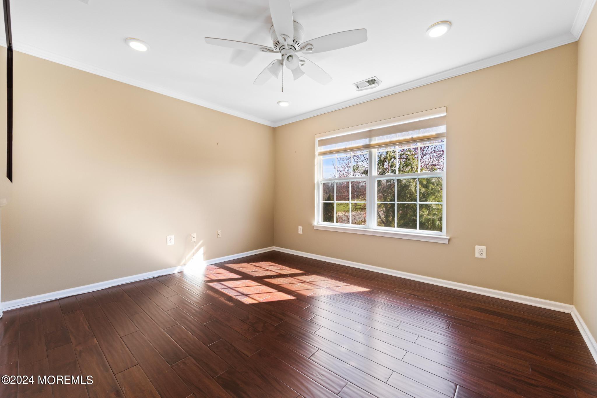 339 Rock Oak Road Freehold, NJ 07728 - Photo 35 of 55 339RockOak-41