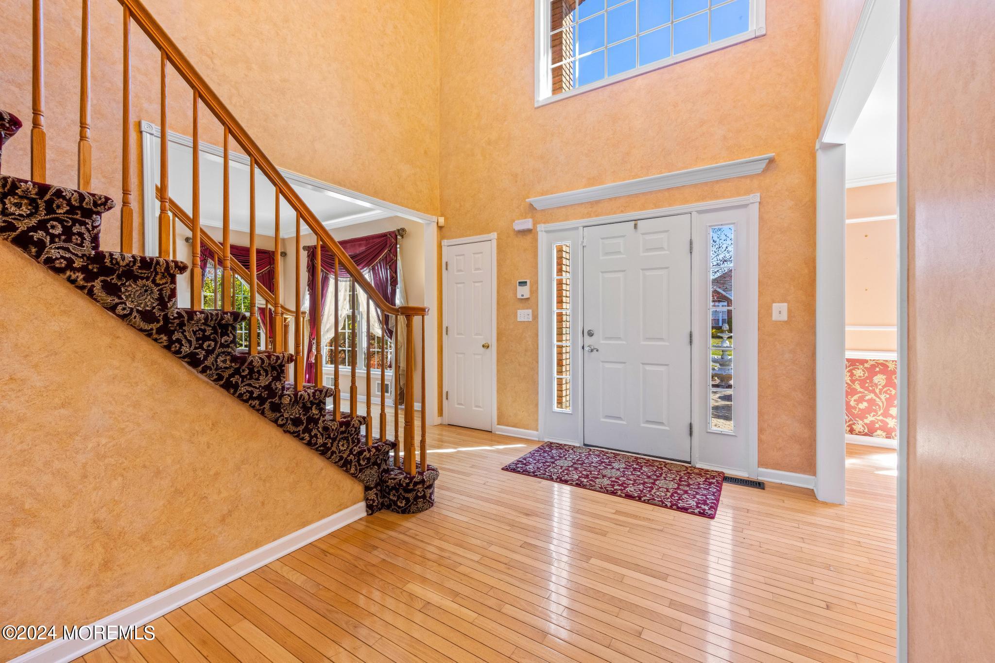 339 Rock Oak Road Freehold, NJ 07728 - Photo 4 of 55 339RockOak-8