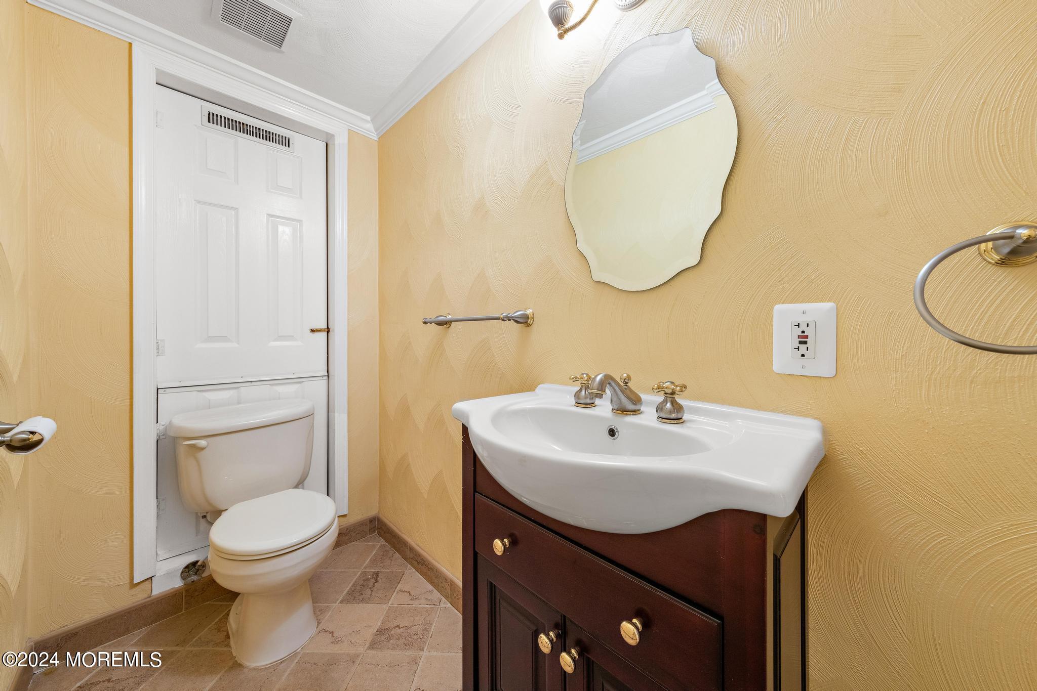 339 Rock Oak Road Freehold, NJ 07728 - Photo 43 of 55 339RockOak-49