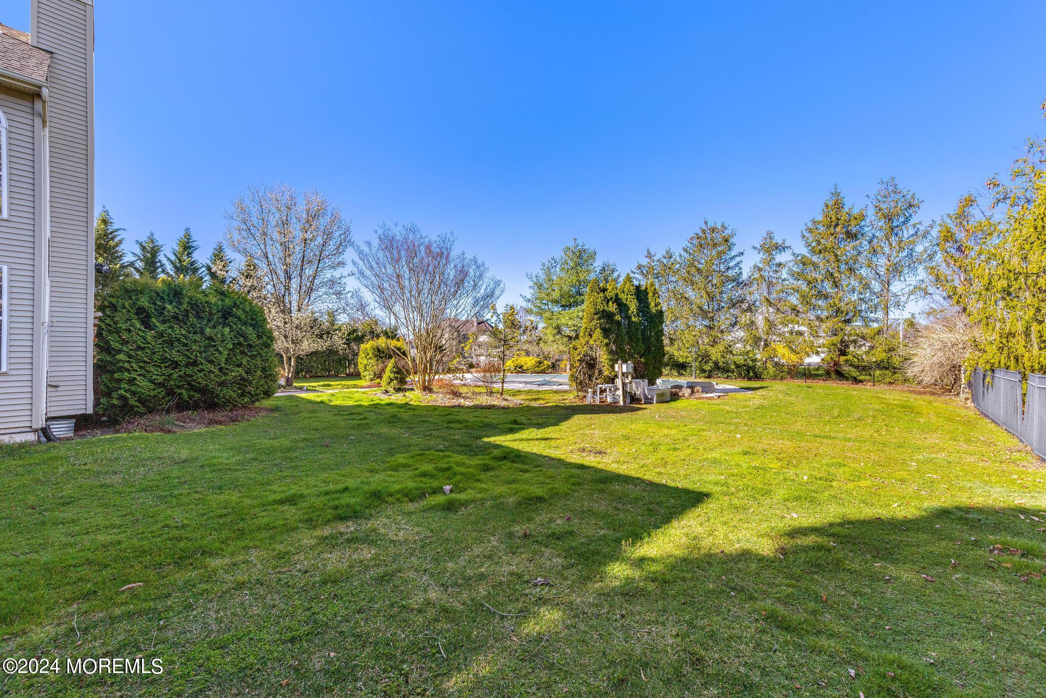 339 Rock Oak Road Freehold, NJ 07728 - Photo 51 of 55 339RockOak-59
