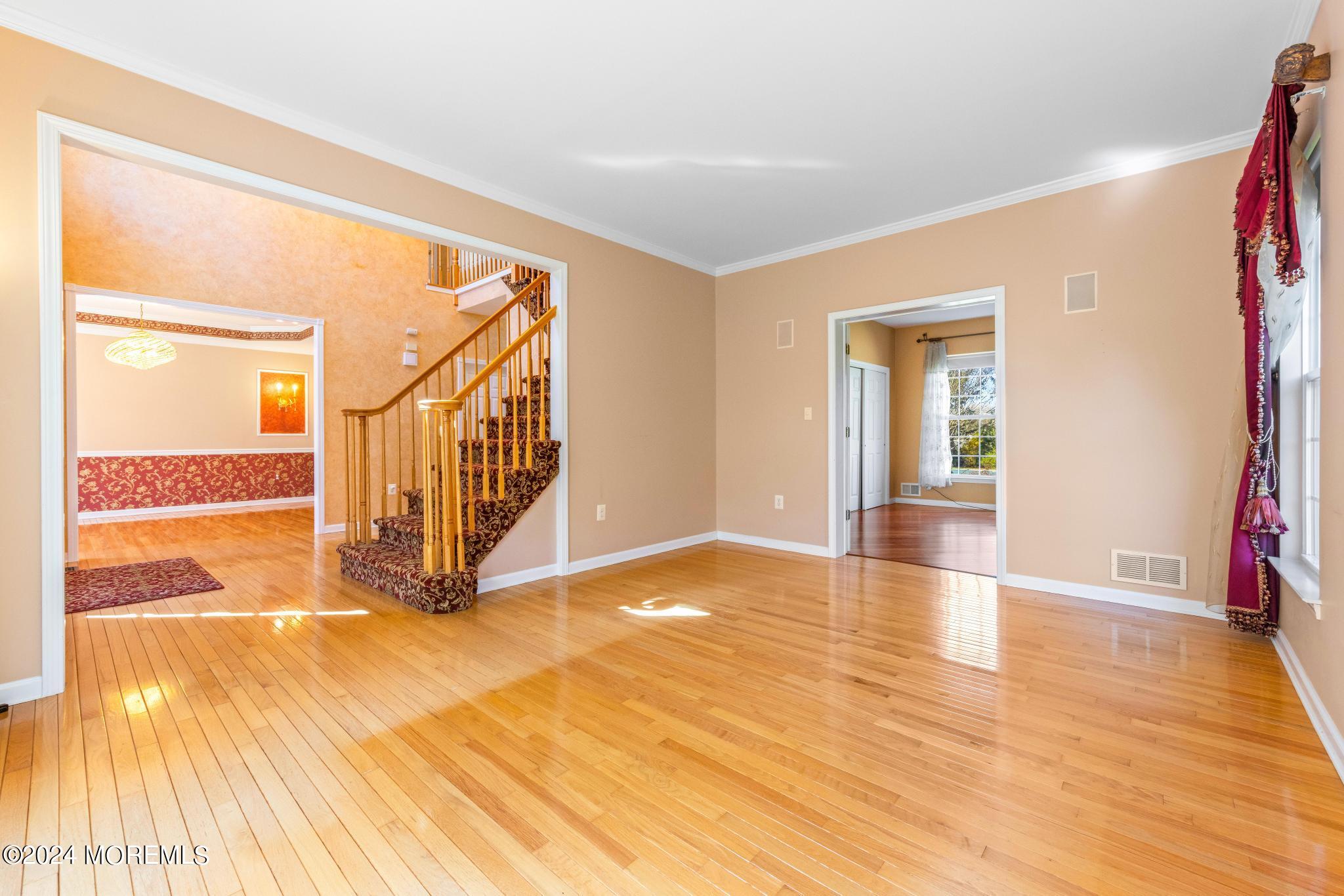 339 Rock Oak Road Freehold, NJ 07728 - Photo 7 of 55 339RockOak-26