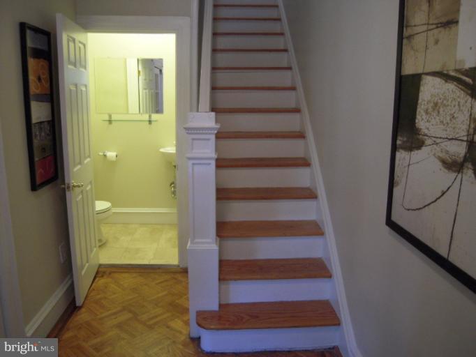 1346 Spring Road Northwest Washington, DC 20010 - Photo 12 of 30 a view of entryway