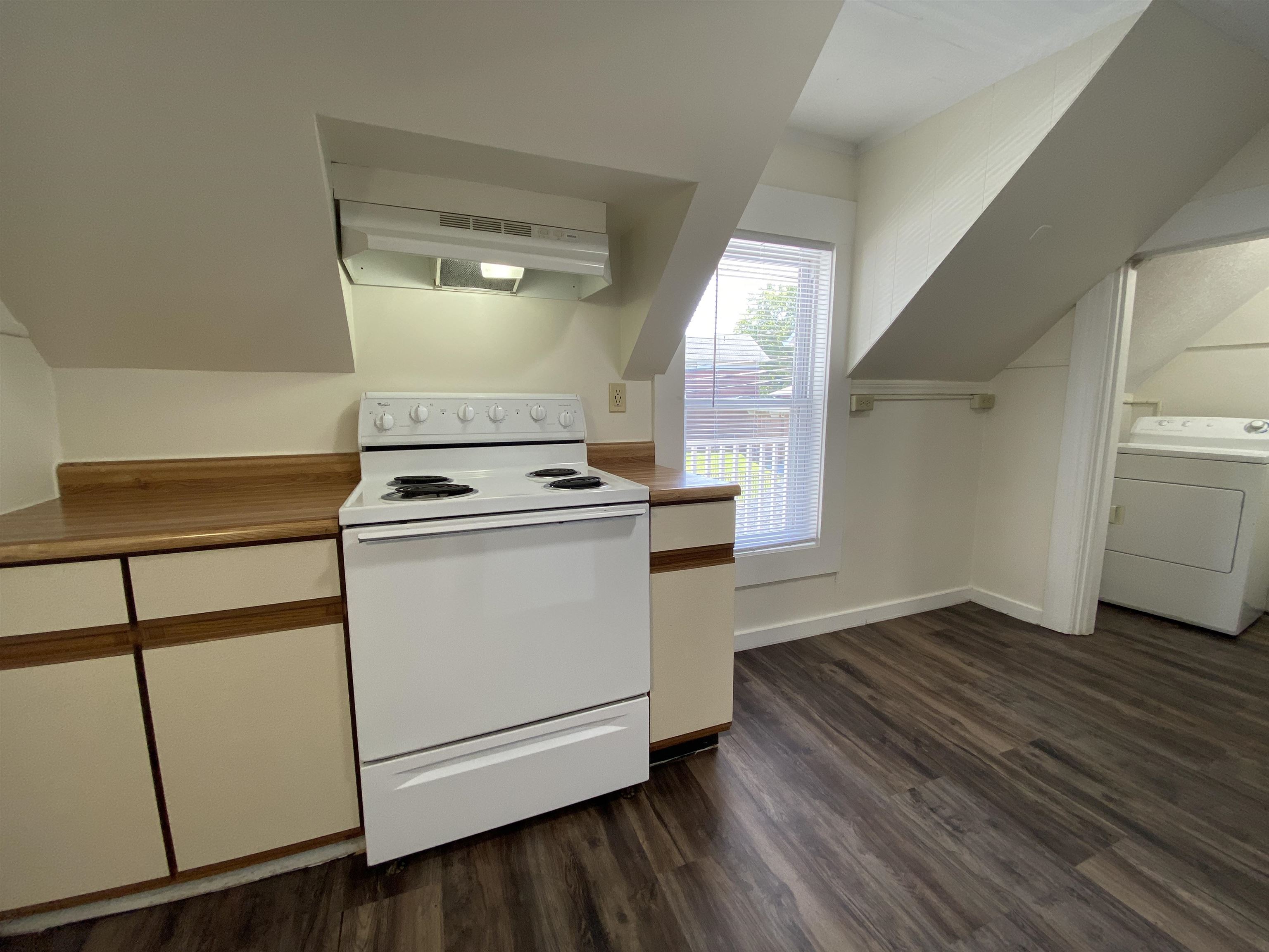 77 Ferry Street, Unit 2 Manchester, NH 03102 - Photo 15 of 51 Gallery Image 15