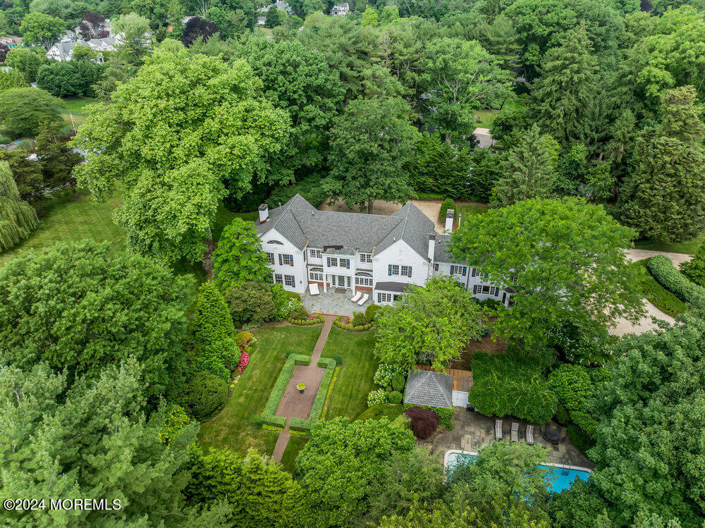 16 Buttonwood Lane Rumson, NJ 07760 - Photo 1 of 48 an aerial view of a house