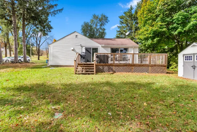 $179,900 | 1125 Hickory Lane, Hillsdale, MI 49242