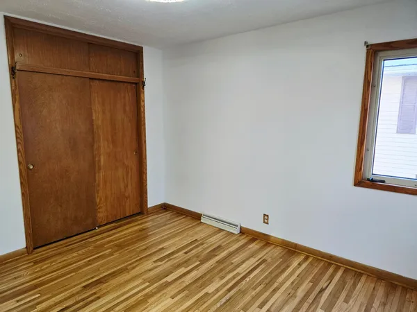 $214,900 | 2103 4th Avenue Southeast, Austin, MN 55912