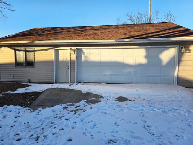 $224,998 | 2103 4th Avenue Southeast, Austin, MN 55912