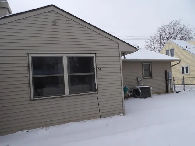 $224,998 | 2103 4th Avenue Southeast, Austin, MN 55912