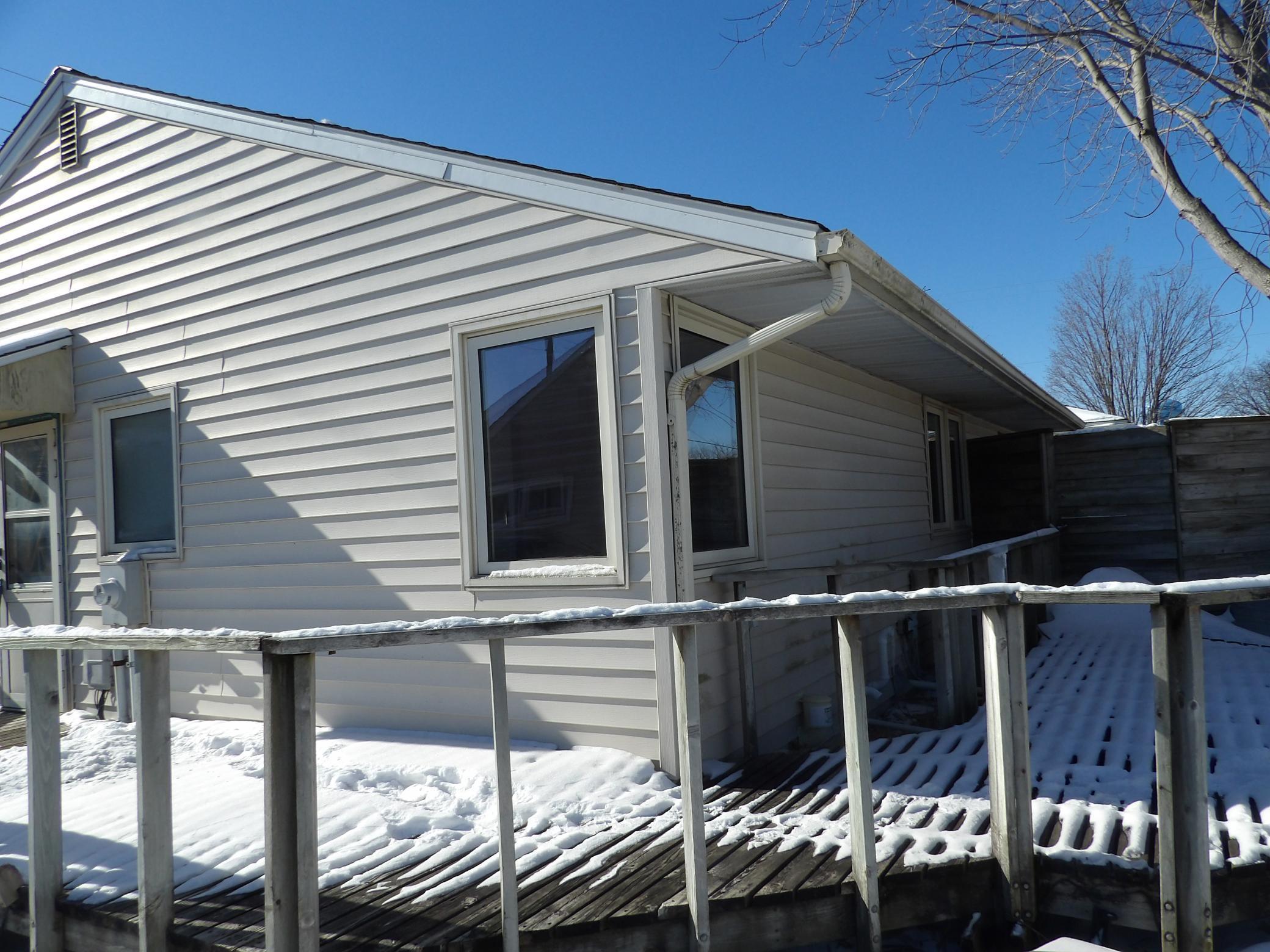 2103 4th Avenue Southeast Austin, MN 55912 - Photo 3 of 13