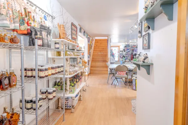 $459,000 | 7 Old Searsport Avenue, Belfast, ME 04915